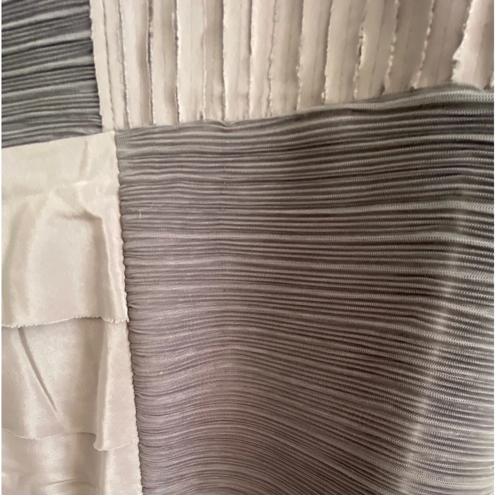 BCBG - Picture 3 of 6